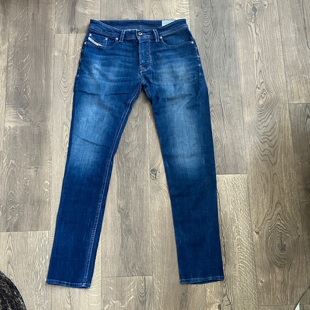 Men's Diesel Larkee Slim Straight Jeans in Deep Indigo Wash